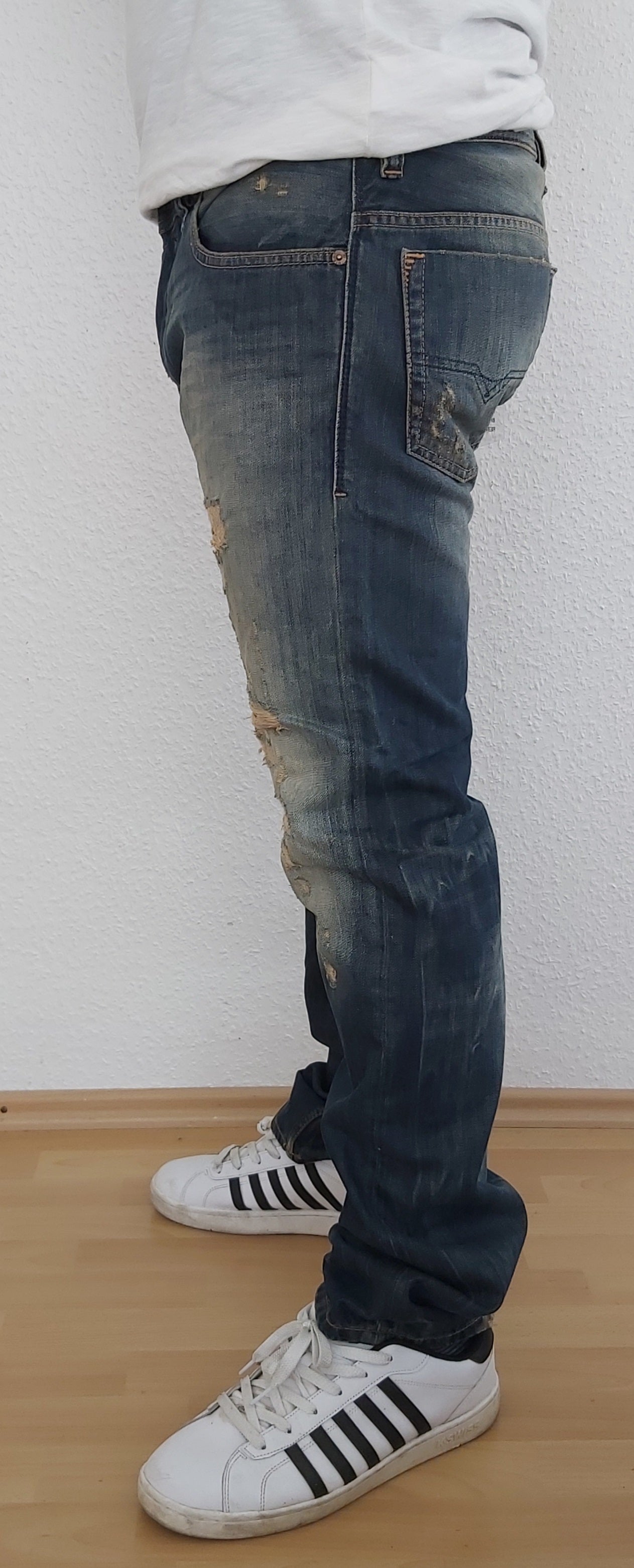 Diesel Herren Jeans Safado 0608C Dunkelblau Straight Vintage Look Baumwolle Neu