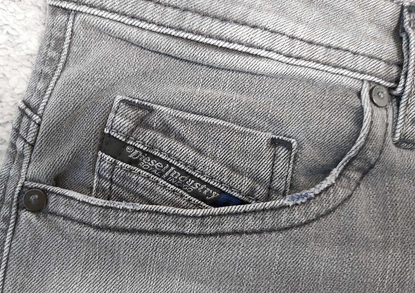 Diesel Herren Jeans Thommer 084JT Grau Stretch Slim Skinny Neu