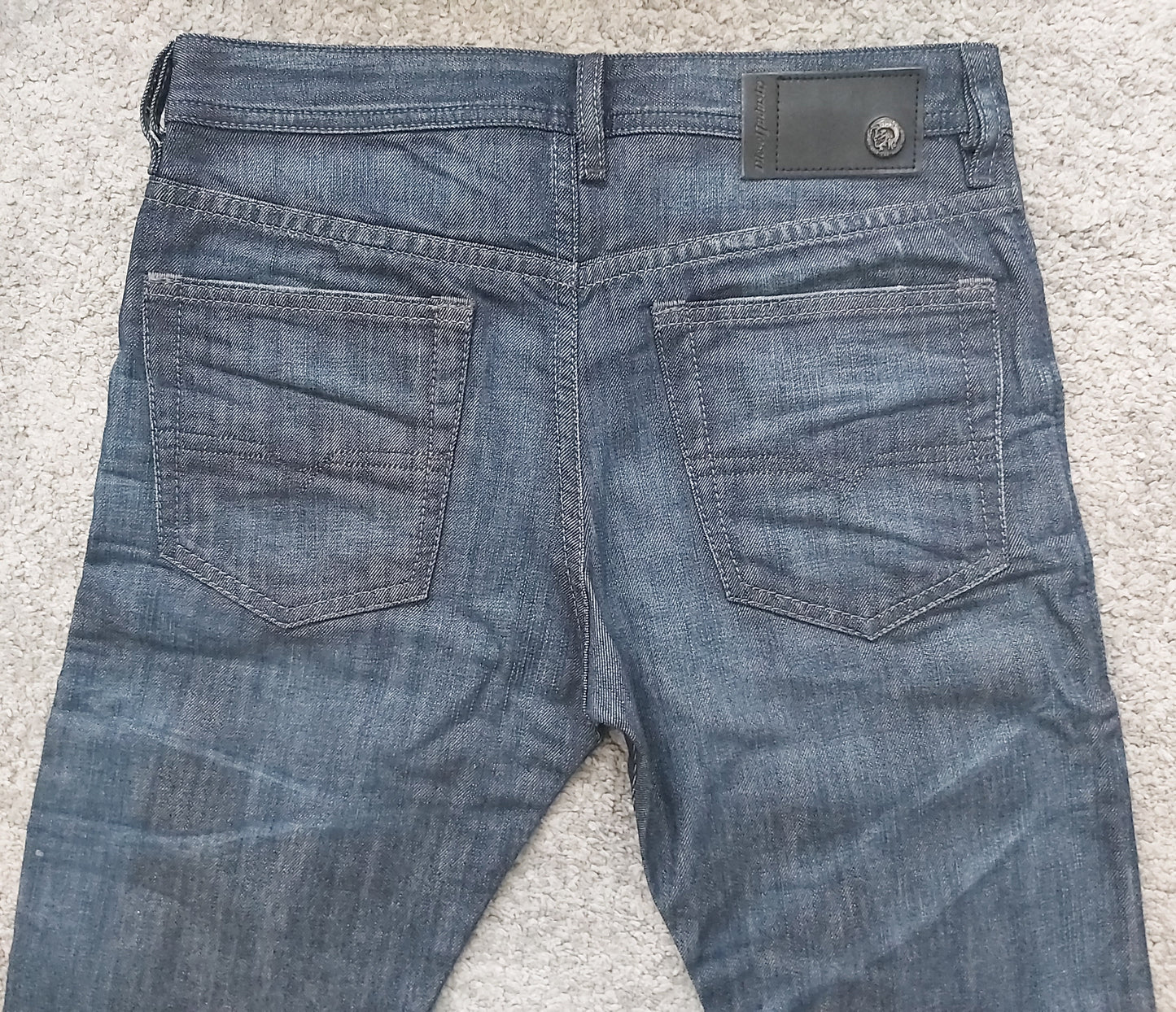 Diesel Herren Jeans Buster 0842N Dunkelblau Regular Slim Tapered Baumwolle Neu