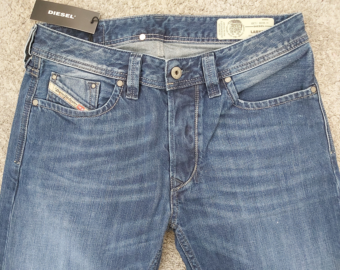 Diesel Herren Jeans Larkee 008XR Regular Straight Neu