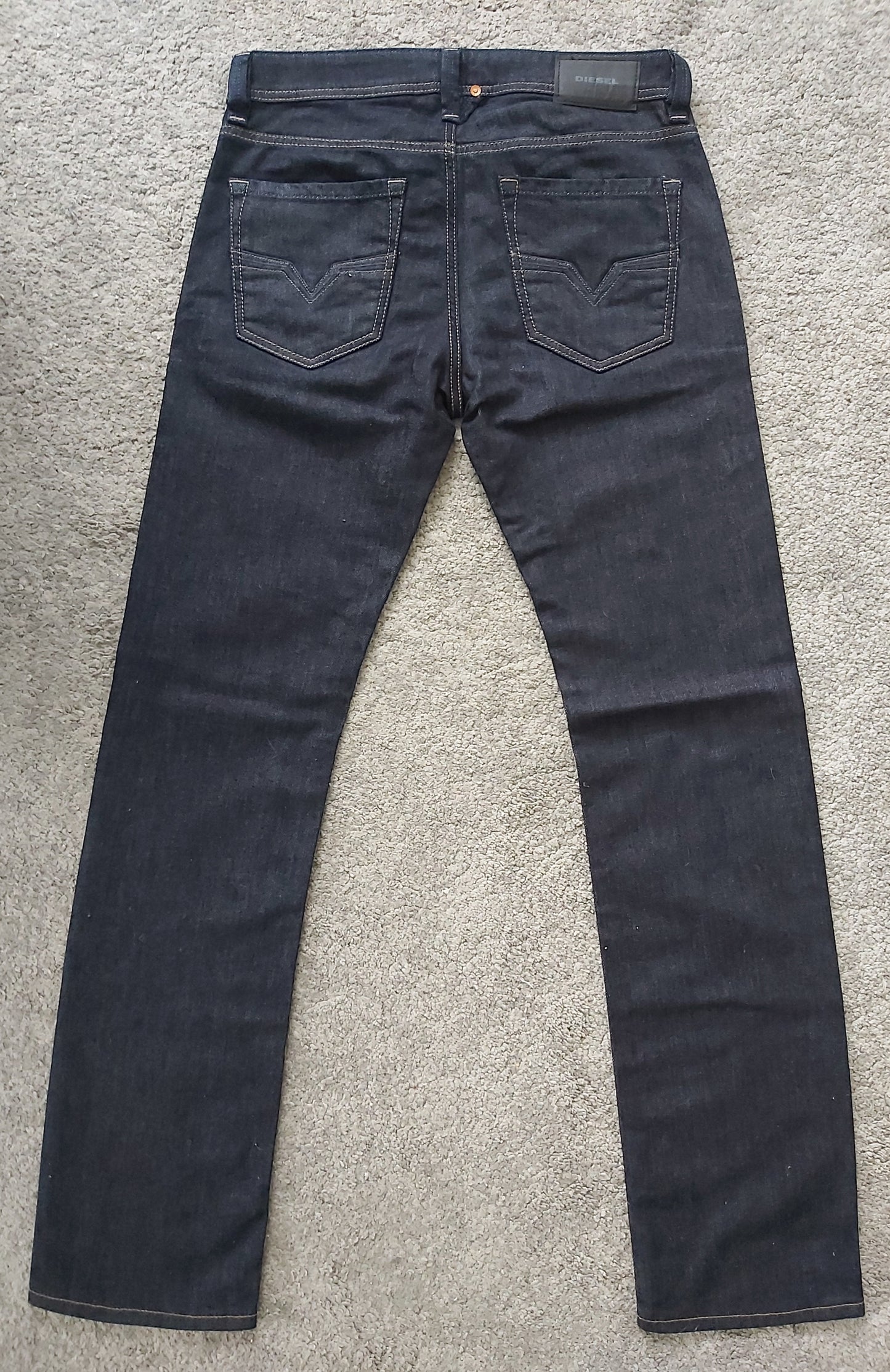 Diesel Herren Jeans Larkee 084HN Tiefdunkelblau Regular Straight Neu